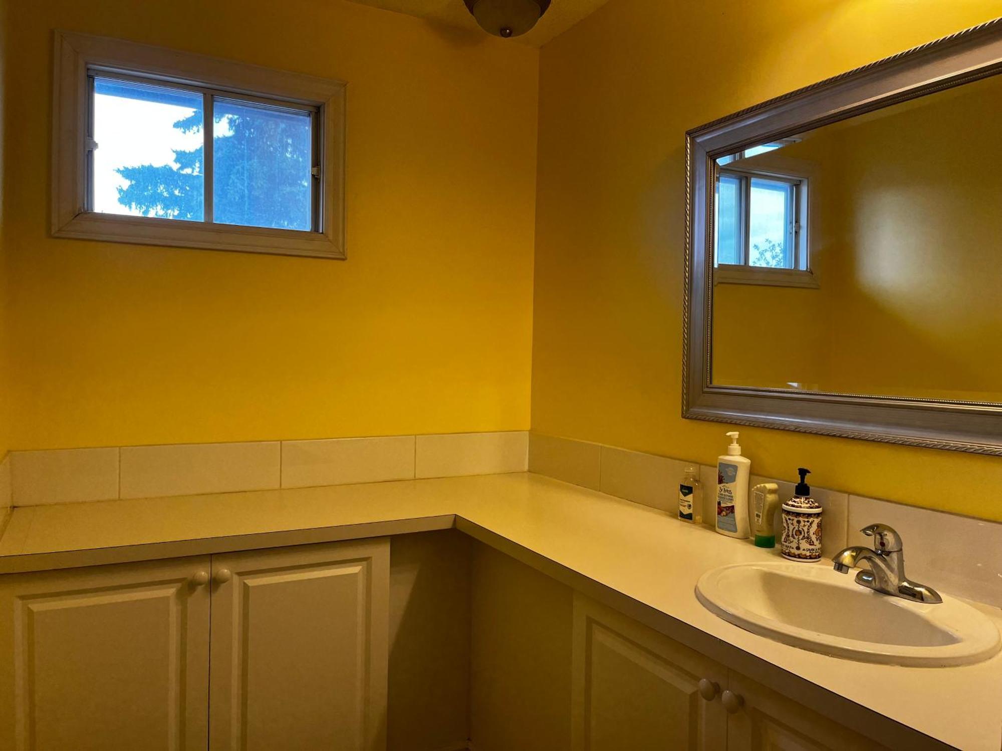 Beautiful Room Close Airport! YYC 외부 사진