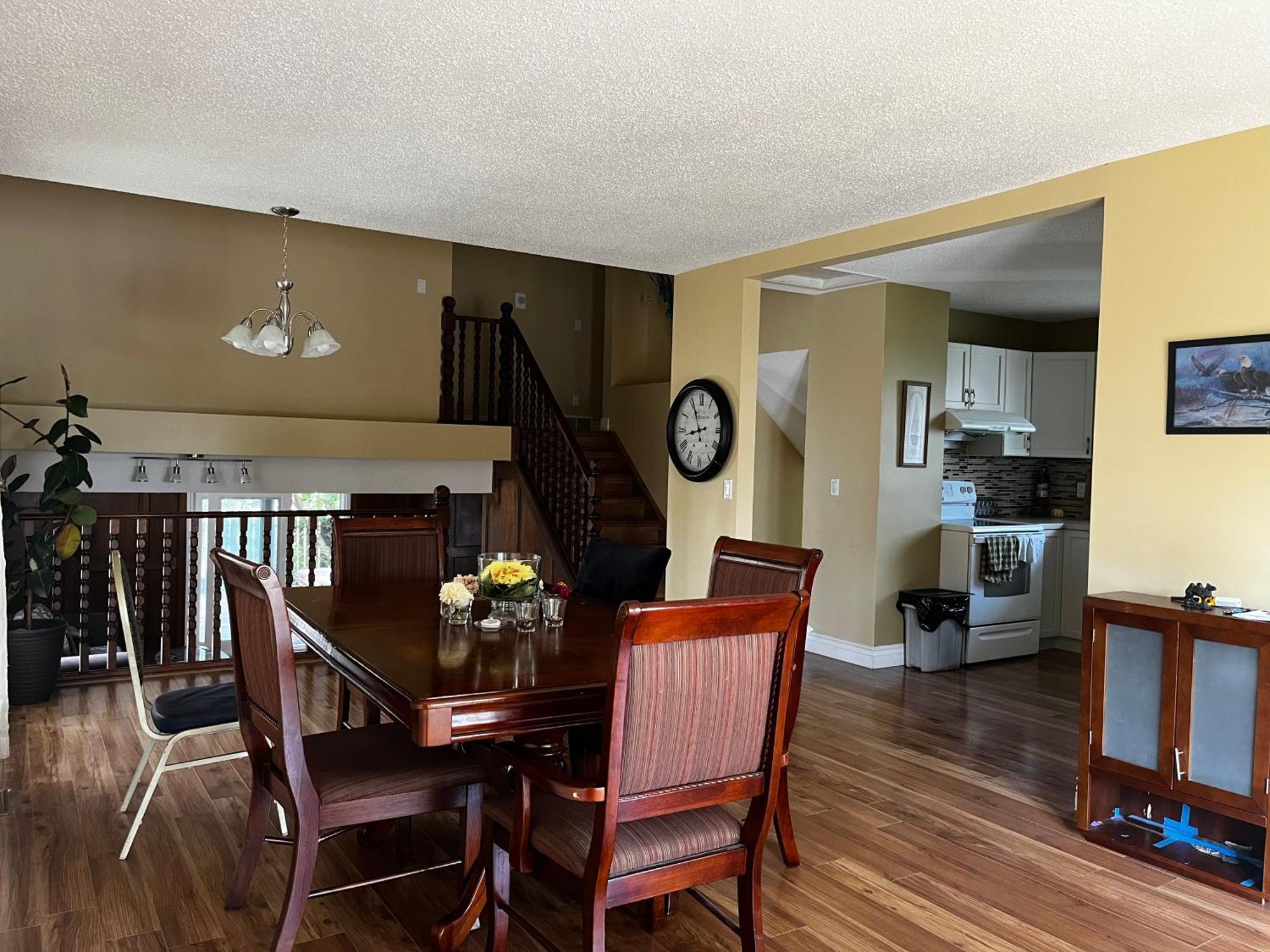 Beautiful Room Close Airport! YYC 외부 사진